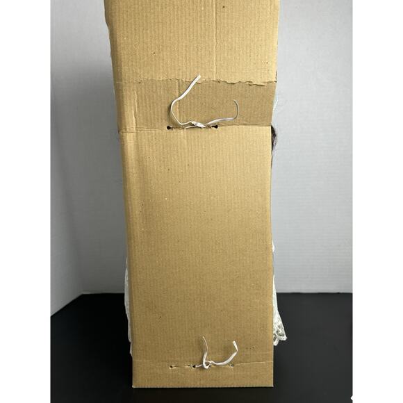 Seymour Mann Porcelain Doll, NIB, 18'' Blue Victorian Dress With Pearls Laura - Picture 8 of 9